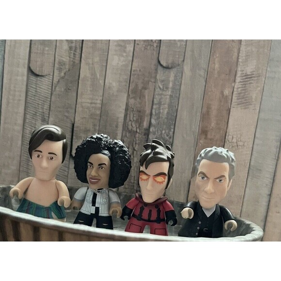 Dr Who Mini Figurines BBC issued. Flawless 4 Pc - Picture 1 of 6